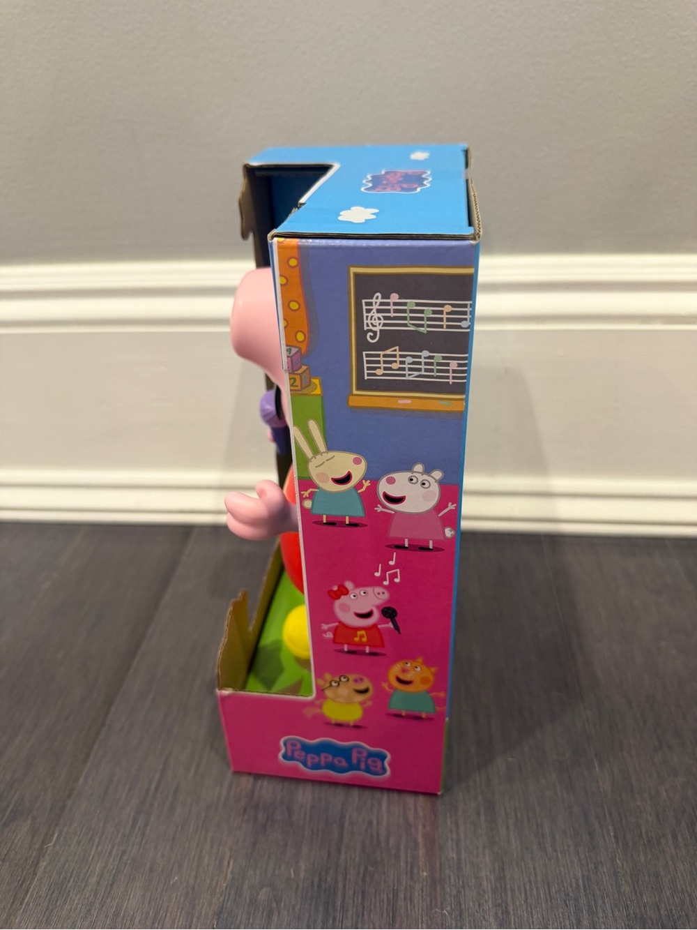 NWT Peppa Pig Singing Talk & Sing Figure with 50+ Sounds Phrases - Picture 7 of 7